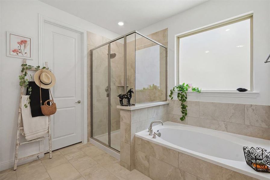 Furnished interior view inside a new home in Cross Creek Meadows, Celina (Image 11).
