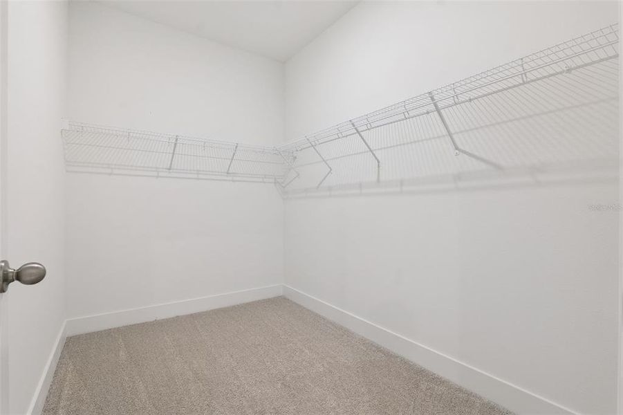 Spacious, unfurnished interior of a new home in Eden Crest, Apopka (Image 29).