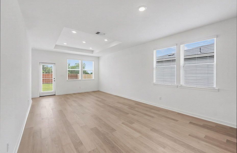 Spacious, unfurnished interior of a new home in Larson Crossing, Elgin (Image 14). Spacious, unfurnished interior of a new home in Larson Crossing, Elgin (Image 14).
