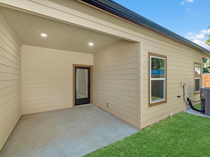 Exterior details and patio area of a home in , Houston (Image 24). Exterior details and patio area of a home in , Houston (Image 24).