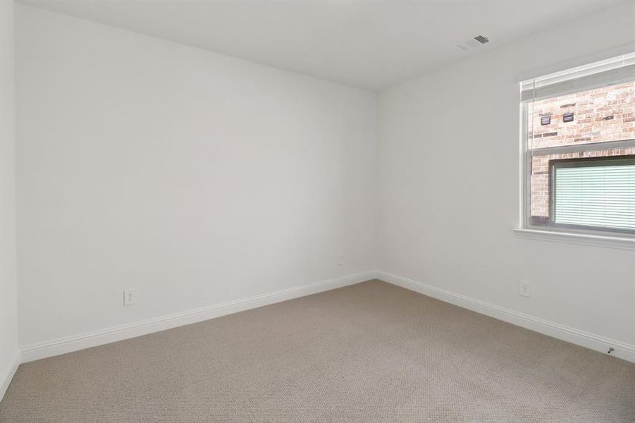 Spacious, unfurnished interior of a new home in Ashford Park - Texana Series, Corinth (Image 19).