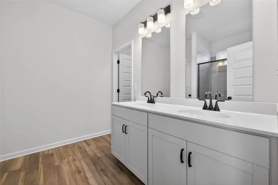Furnished interior view inside a new home in Franklin Manor, Lawrenceville (Image 51).