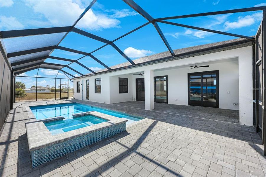Exterior details and patio area of a home in , Cape Coral (Image 17).