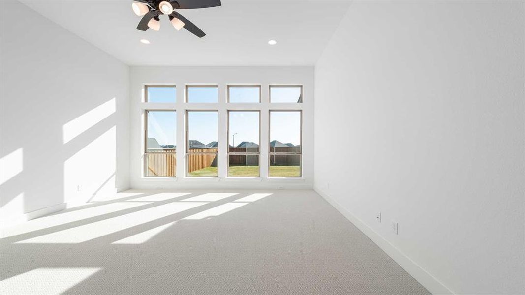 Spacious, unfurnished interior of a new home in Ventana 70', Fort Worth (Image 18).