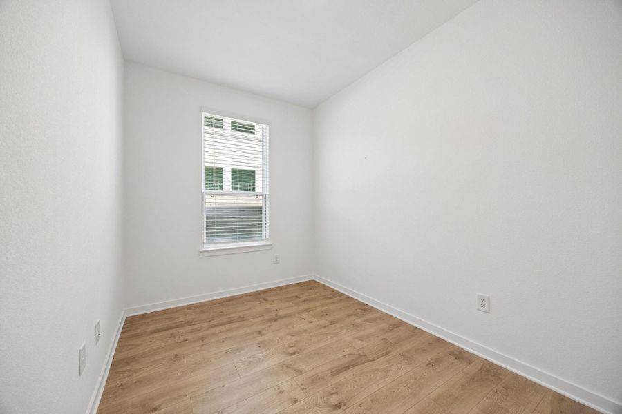 Spacious, unfurnished interior of a new home in Pulte Homes at Two Step Farm, Montgomery (Image 18).