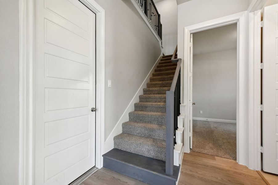 Photo is not of the actual home but is an inspirational photo of builder’s model home and may depict options, furnishings, and/or decorator features that are not included. Photo is not of the actual home but is an inspirational photo of builder’s model home and may depict options, furnishings, and/or decorator features that are not included.