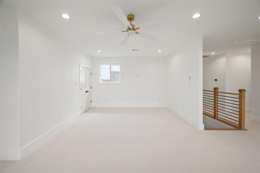 Spacious, unfurnished interior of a new home in , Montgomery (Image 23).