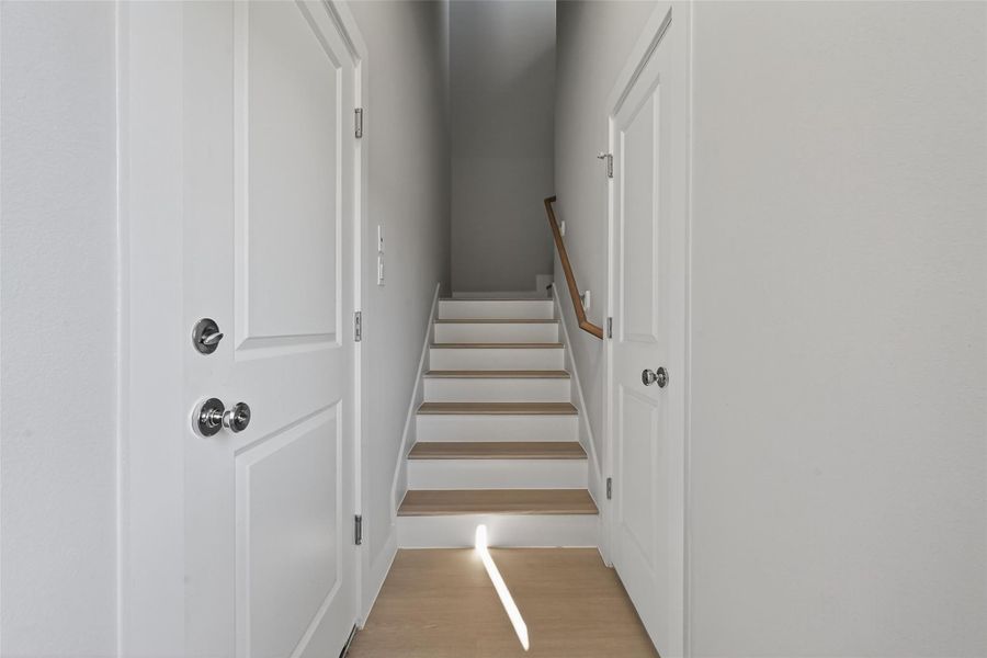 Spacious, unfurnished interior of a new home in Metro Village, Houston (Image 16).