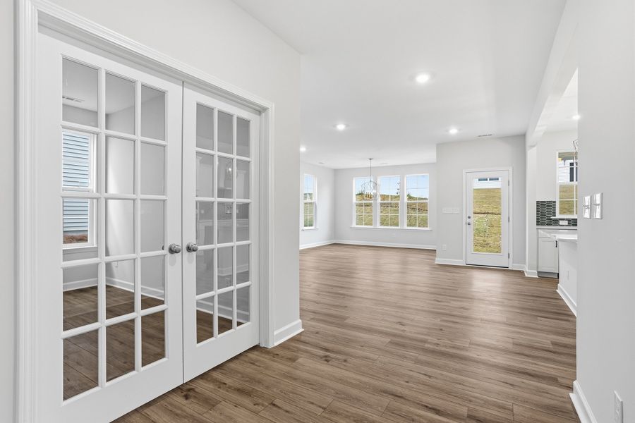 Spacious, unfurnished interior of a new home in Renaissance at White Oak, Garner (Image 14).