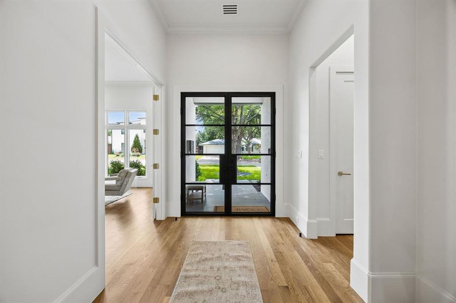 Spacious, unfurnished interior of a new home in , Dallas (Image 22). Spacious, unfurnished interior of a new home in , Dallas (Image 22).
