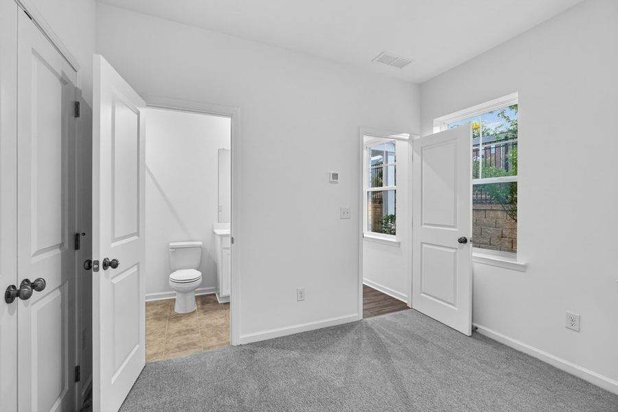 Spacious, unfurnished interior of a new home in Chandler Run, Tucker (Image 29).