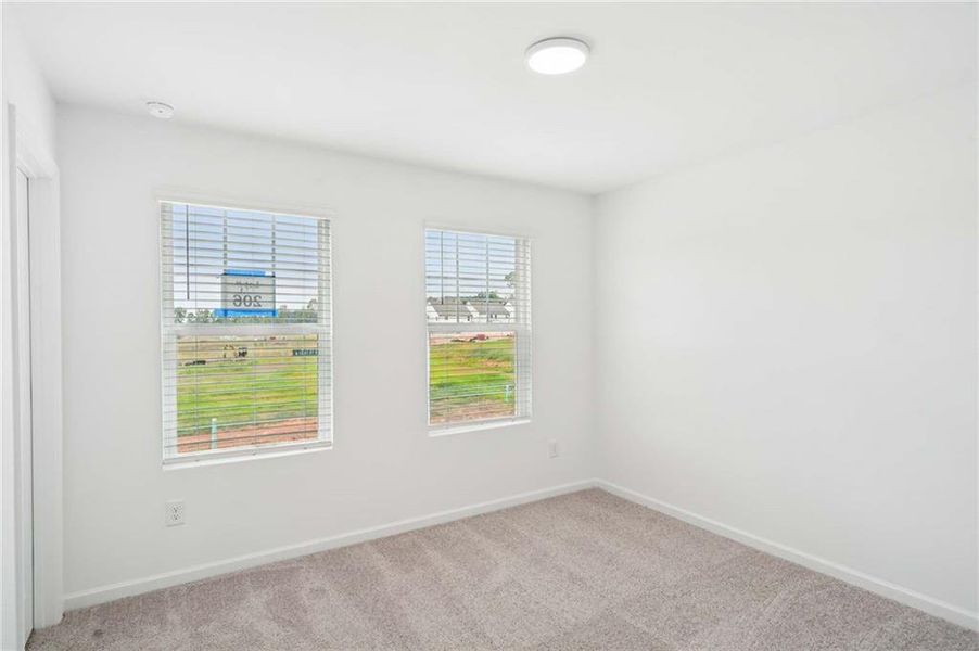 Spacious, unfurnished interior of a new home in , Flowery Branch (Image 20).