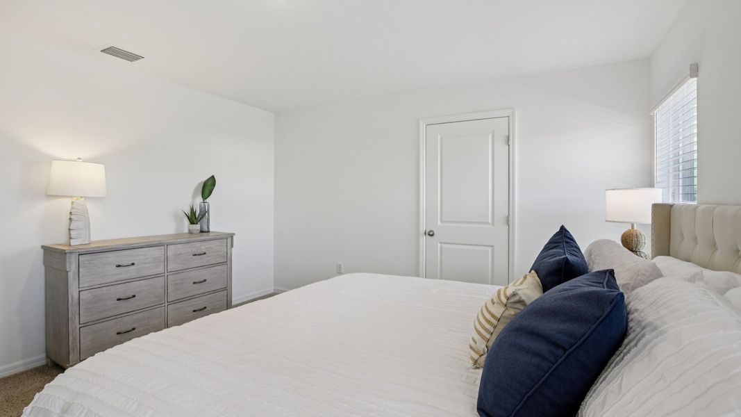 Furnished interior view inside a new home in Angeline, Land O' Lakes (Image 18).