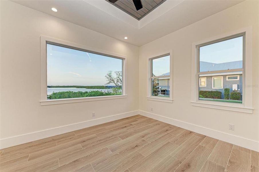Spacious, unfurnished interior of a new home in , Punta Gorda (Image 44). Spacious, unfurnished interior of a new home in , Punta Gorda (Image 44).