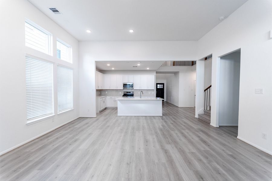 Spacious, unfurnished interior of a new home in Windrose Green, Angleton (Image 15). Spacious, unfurnished interior of a new home in Windrose Green, Angleton (Image 15).
