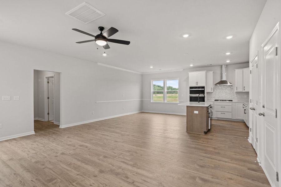 3br New Home in Seneca, SC.  - Slide 7