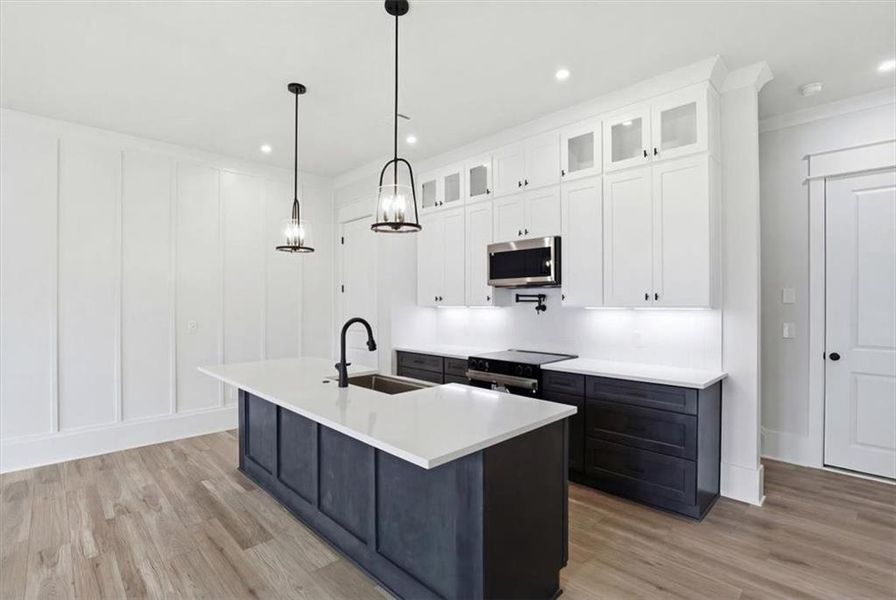 Furnished interior view inside a new home in , Braselton (Image 5).