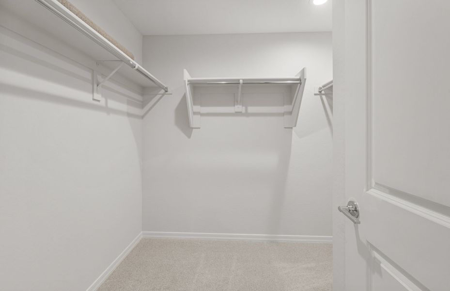 Spacious, unfurnished interior of a new home in Asante- Atrium Series, Surprise (Image 18).