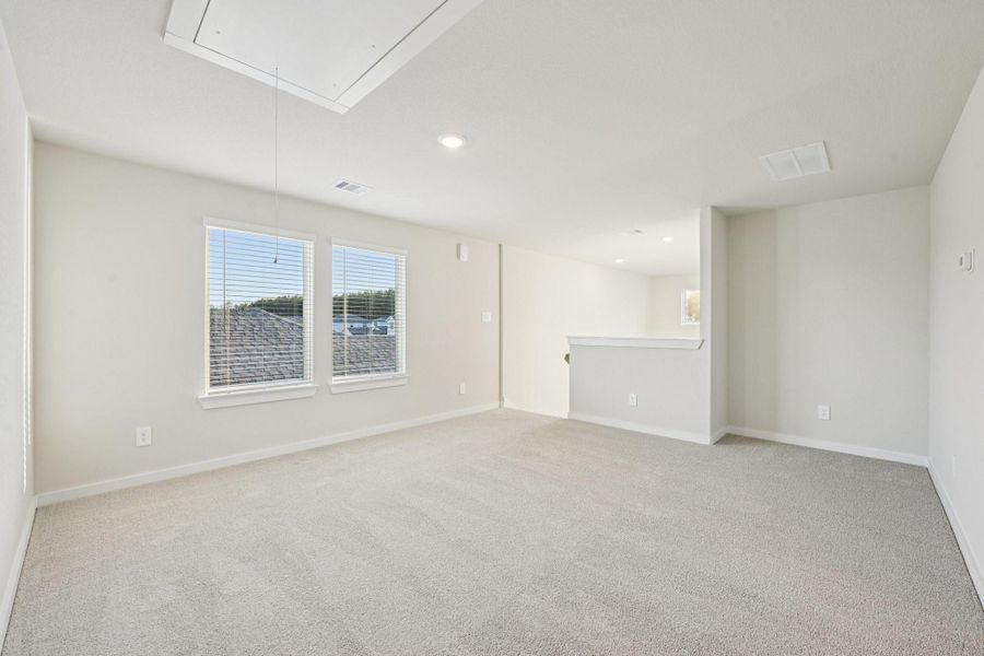 Spacious, unfurnished interior of a new home in Landing Meadows - Traditional Series, New Caney (Image 21). Spacious, unfurnished interior of a new home in Landing Meadows - Traditional Series, New Caney (Image 21).