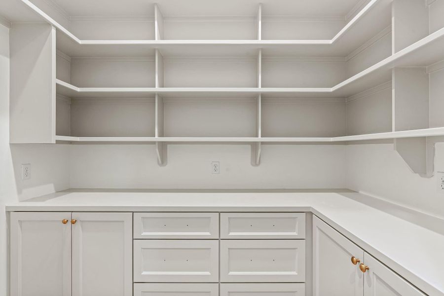 Image 40 of a home in .