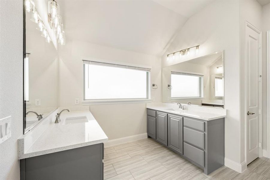 Furnished interior view inside a new home in Somerset Classic 70s & 80s, Mansfield (Image 8). Furnished interior view inside a new home in Somerset Classic 70s & 80s, Mansfield (Image 8).