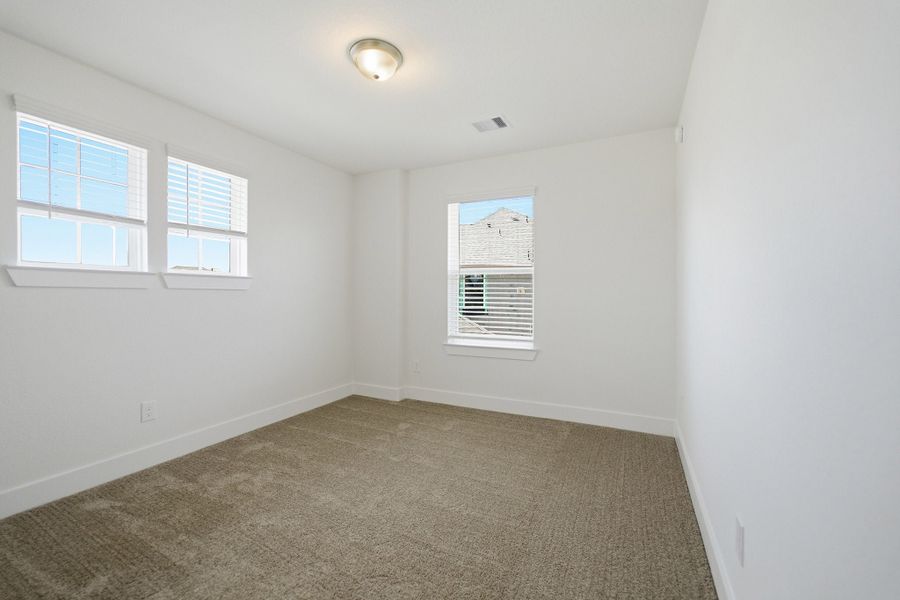 Spacious, unfurnished interior of a new home in Sunterra, Katy (Image 28). Spacious, unfurnished interior of a new home in Sunterra, Katy (Image 28).