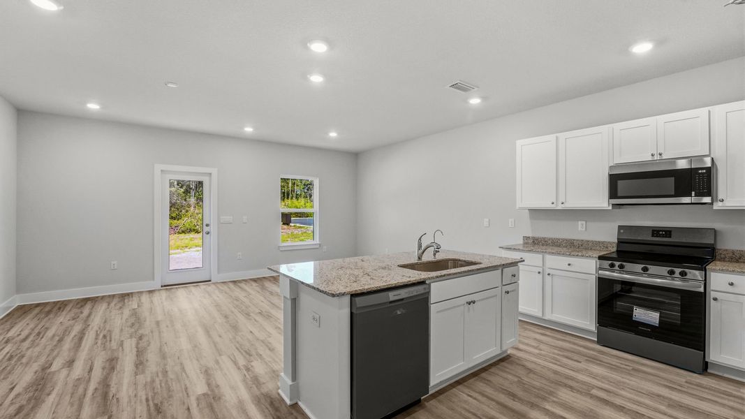 Furnished interior view inside a new home in Chateau Nemours, Port Saint Joe (Image 7).