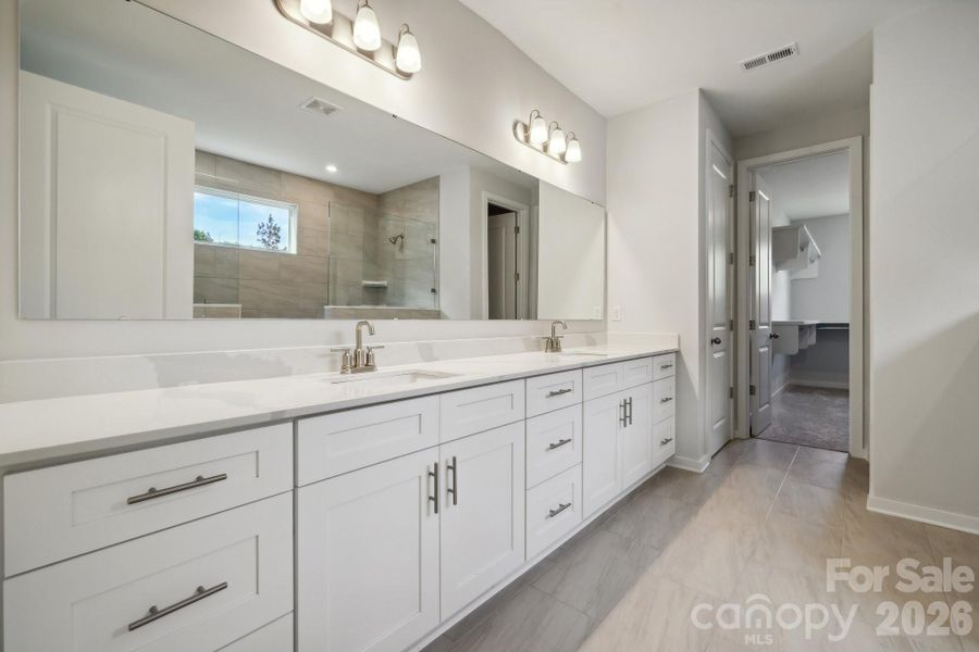 Furnished interior view inside a new home in Stonemill, Monroe (Image 7).