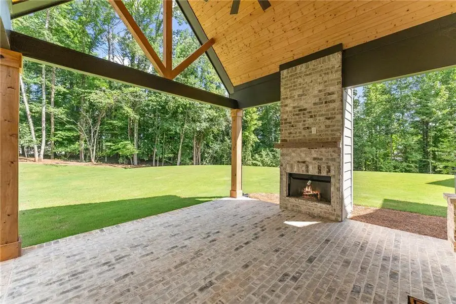 Exterior details and patio area of a home in , Hoschton (Image 4).