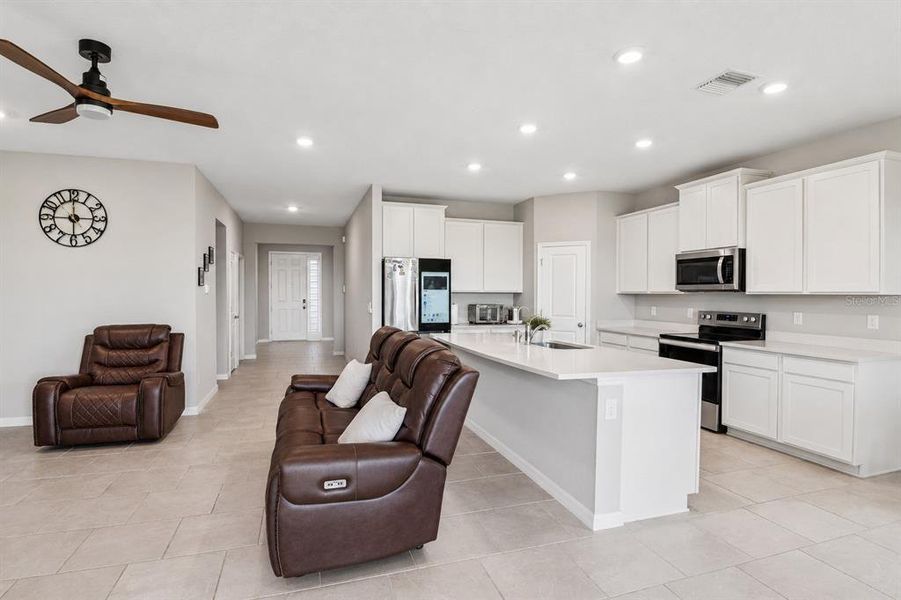 Furnished interior view inside a new home in , Wesley Chapel (Image 16). Furnished interior view inside a new home in , Wesley Chapel (Image 16).