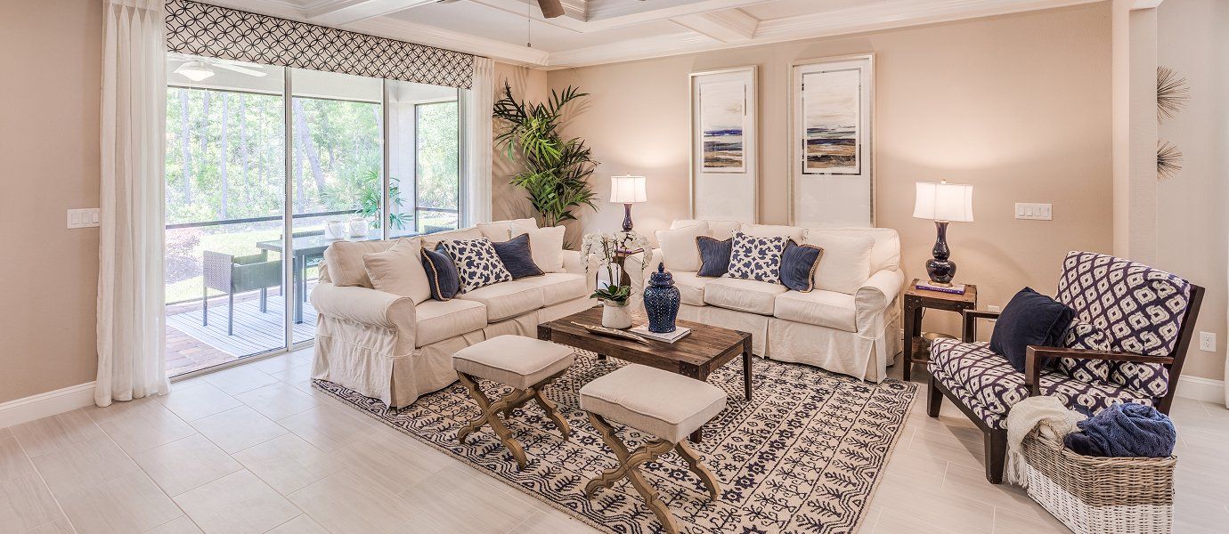 3398 Kingsley Living Room3 F1 7 30 35 3398 Kingsley Living Room3 F1 7 30 35