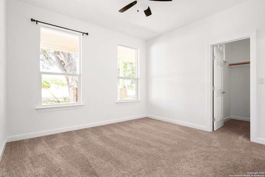 Spacious, unfurnished interior of a new home in , Canyon Lake (Image 18). Spacious, unfurnished interior of a new home in , Canyon Lake (Image 18).