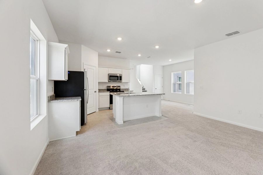 Representative furnished interior of a home built from the Lyon by Starlight Homes in Brookewater at Crossprairie, St. Cloud (Image 11).