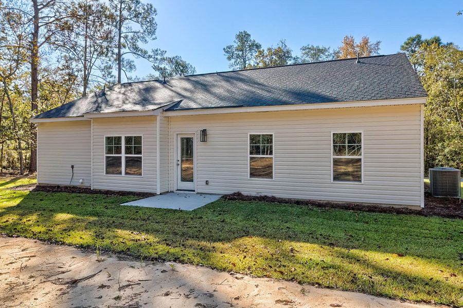 Exterior details and patio area of a home in , Orangeburg (Image 2).
