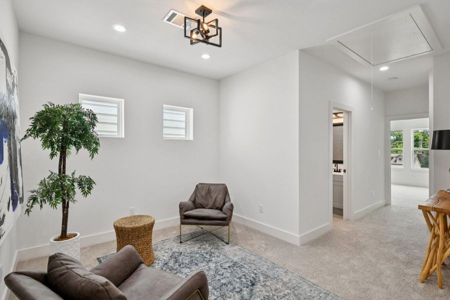 Image 9 of a home in . Image 9 of a home in .