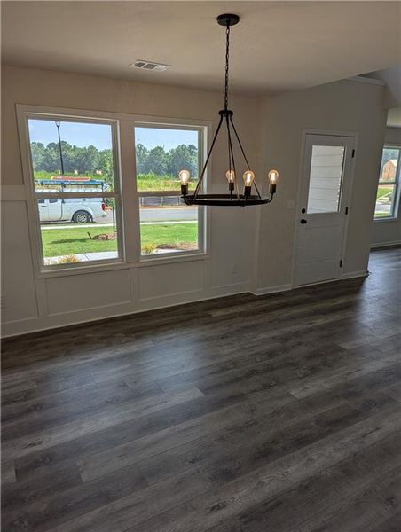 Spacious, unfurnished interior of a new home in , Auburn (Image 11).