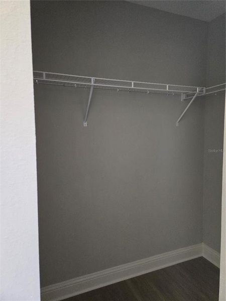Spacious, unfurnished interior of a new home in , Jacksonville (Image 27).