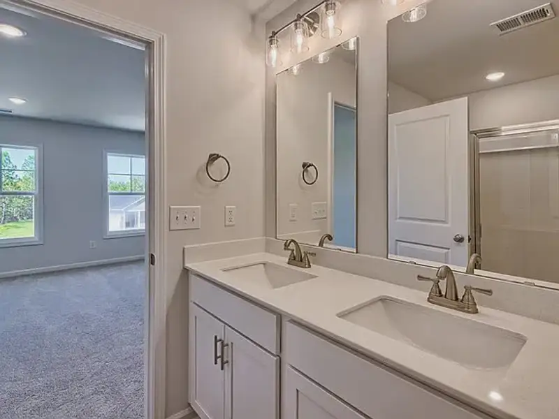 Furnished interior view inside a new home in Amber Hill, West Columbia (Image 4).