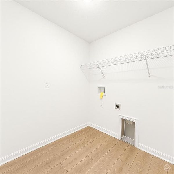 Spacious, unfurnished interior of a new home in , Parrish (Image 15).