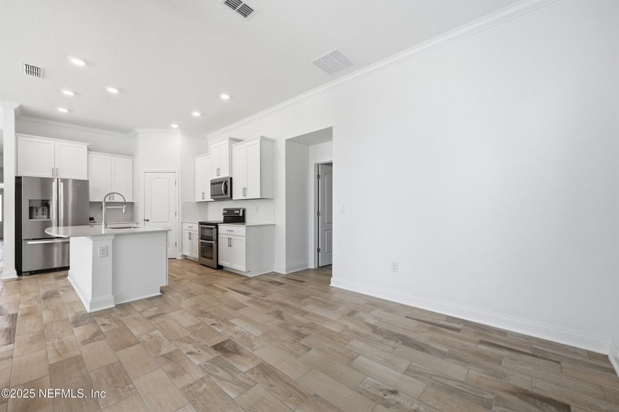Spacious, unfurnished interior of a new home in , Palm Coast (Image 39). Spacious, unfurnished interior of a new home in , Palm Coast (Image 39).