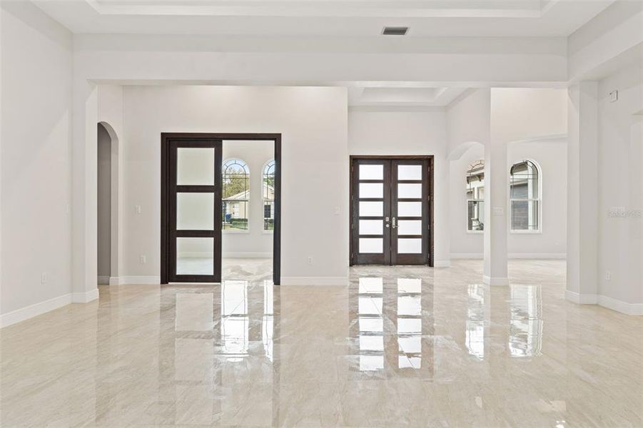 Spacious, unfurnished interior of a new home in , Trinity (Image 71).