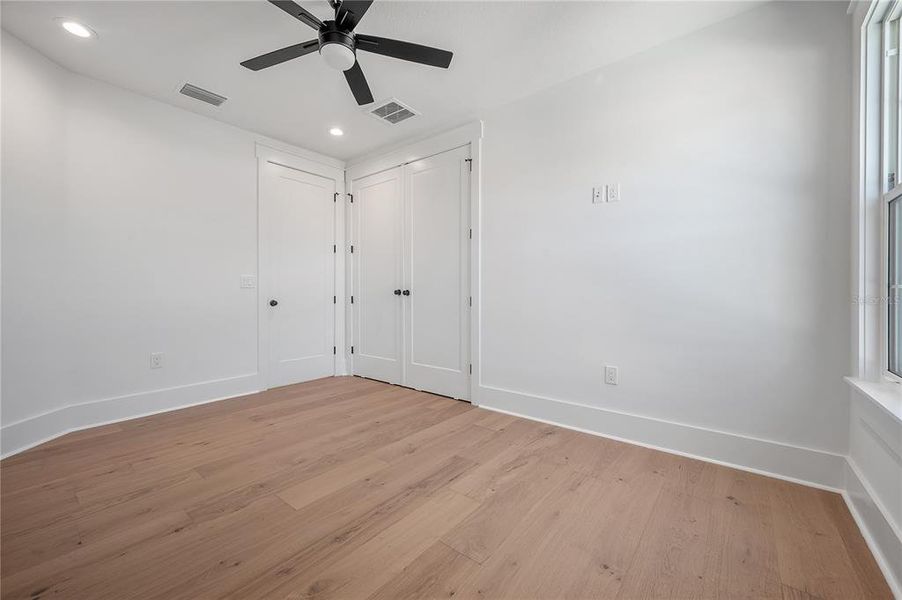 Spacious, unfurnished interior of a new home in , Tampa (Image 45). Spacious, unfurnished interior of a new home in , Tampa (Image 45).