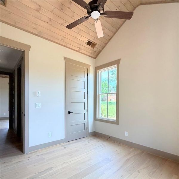 Spacious, unfurnished interior of a new home in , Morganton (Image 11).