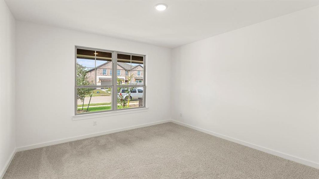 03. 1331 Burgess - Bed 2 03. 1331 Burgess - Bed 2