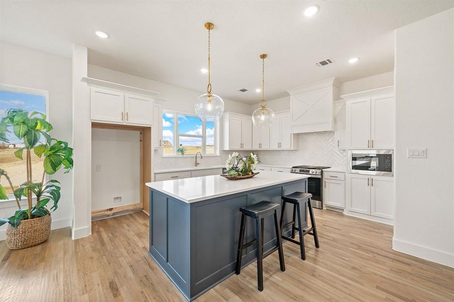 Furnished interior view inside a new home in Rocky Top Ranch, Reno (Image 6). Furnished interior view inside a new home in Rocky Top Ranch, Reno (Image 6).