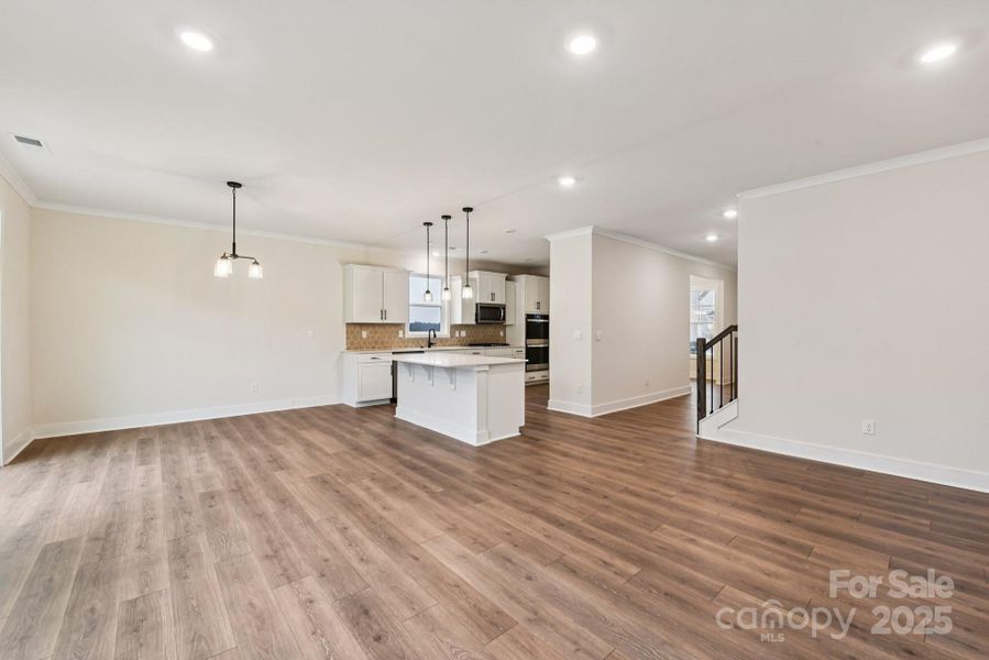 Image 29 of a home in Laurelbrook.