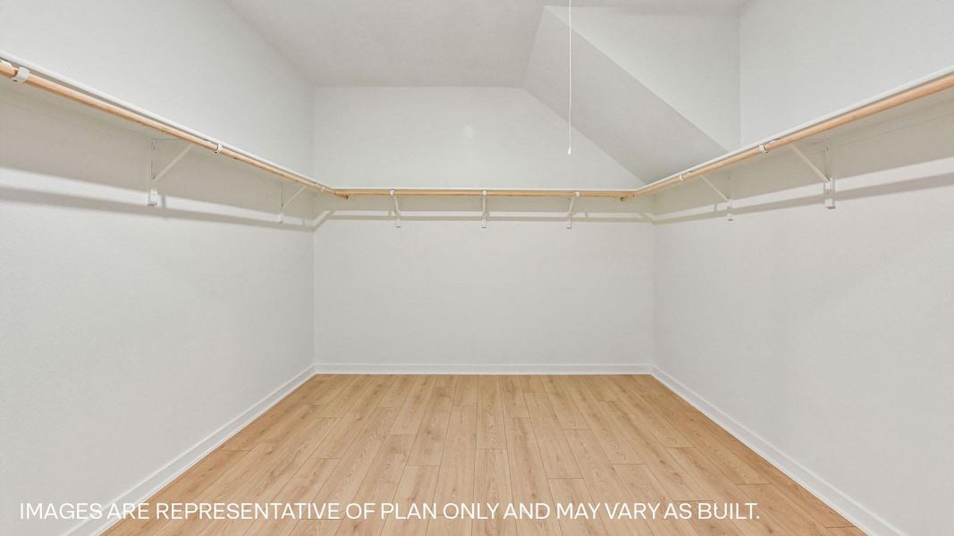Representative unfurnished interior of a home built from the The Ozark by D.R. Horton in Monarch Ranch, Manor (Image 29).