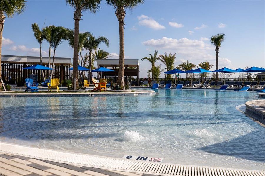 Community amenities in EverBe, Orlando (Image 40).