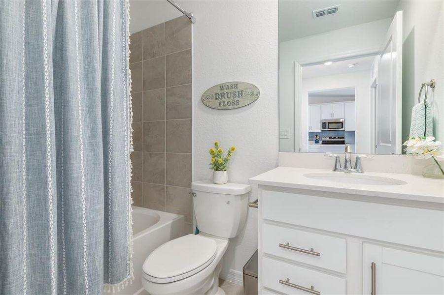 Furnished interior view inside a new home in , Venice (Image 23).