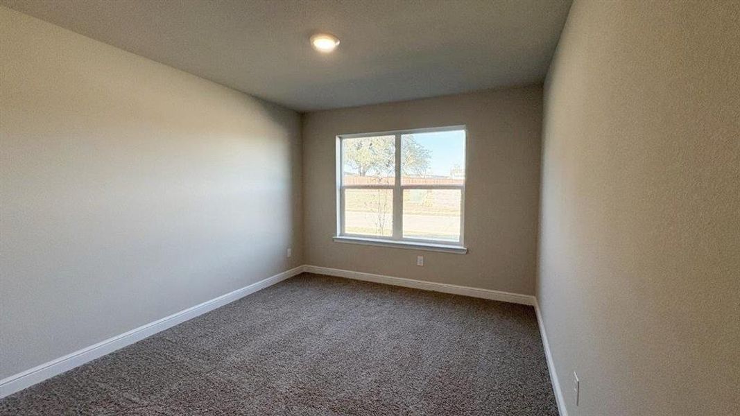 Spacious, unfurnished interior of a new home in Sandstone Estates, Granbury (Image 15). Spacious, unfurnished interior of a new home in Sandstone Estates, Granbury (Image 15).